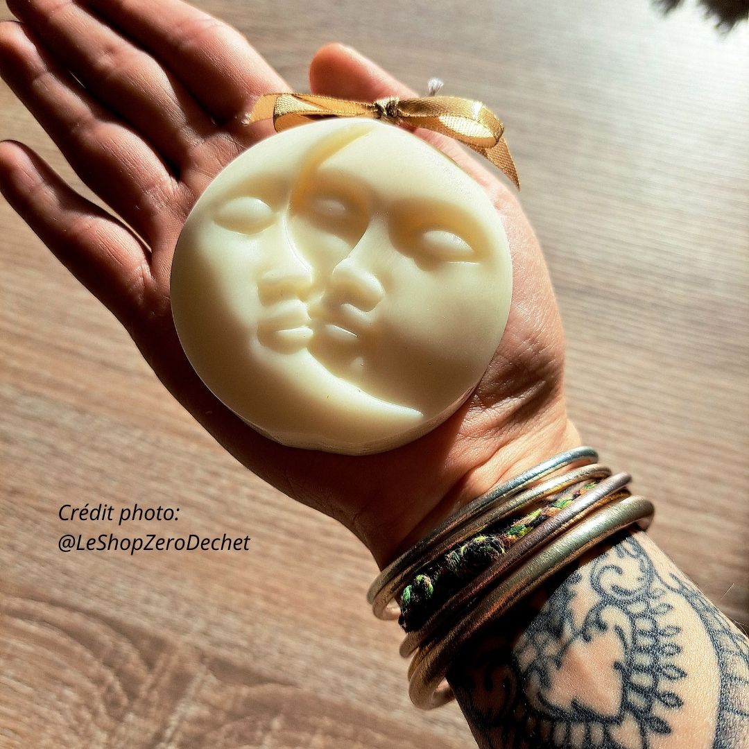 Bougie artisanale Lune parfum vanillé 3