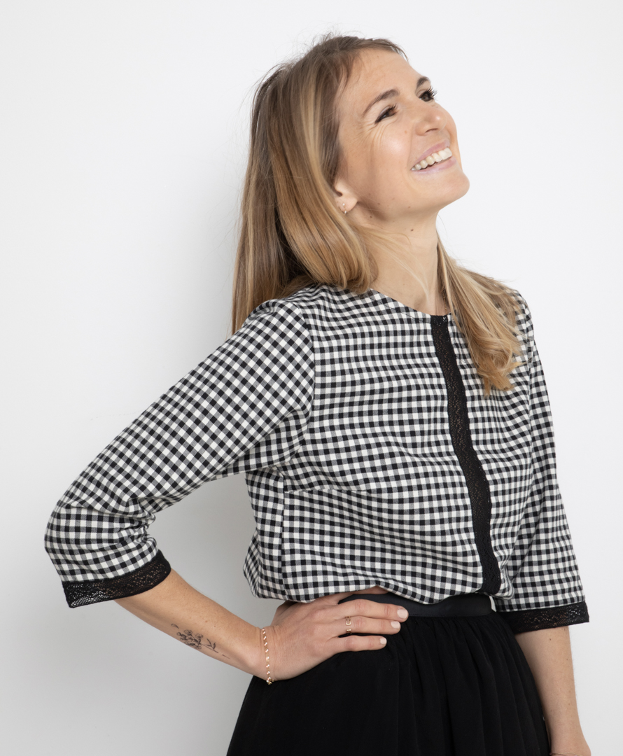 Blouse vichy en flanelle de coton biologique GOTS + dentelle noire - Camille