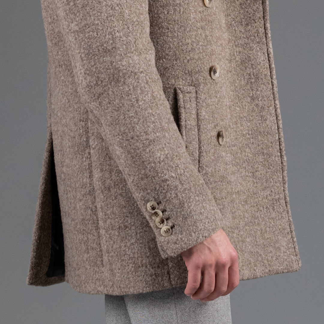 Caban Malo camel en laine de bébé lama upcyclée