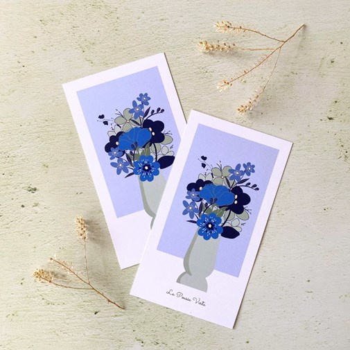 Carte illustration printemps - bouquet bleu