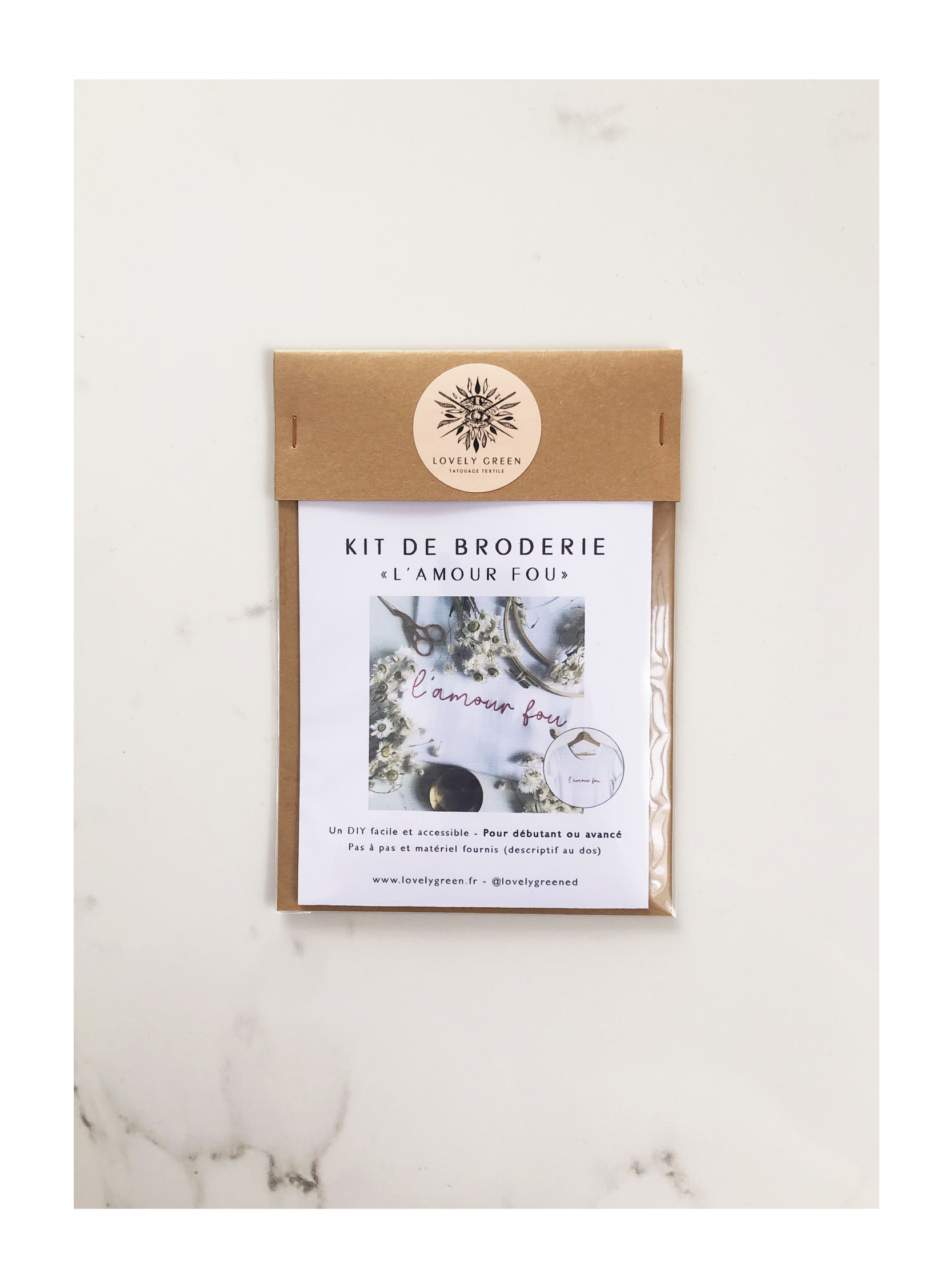 MINI KIT DE BRODERIE - L'AMOUR FOU 4