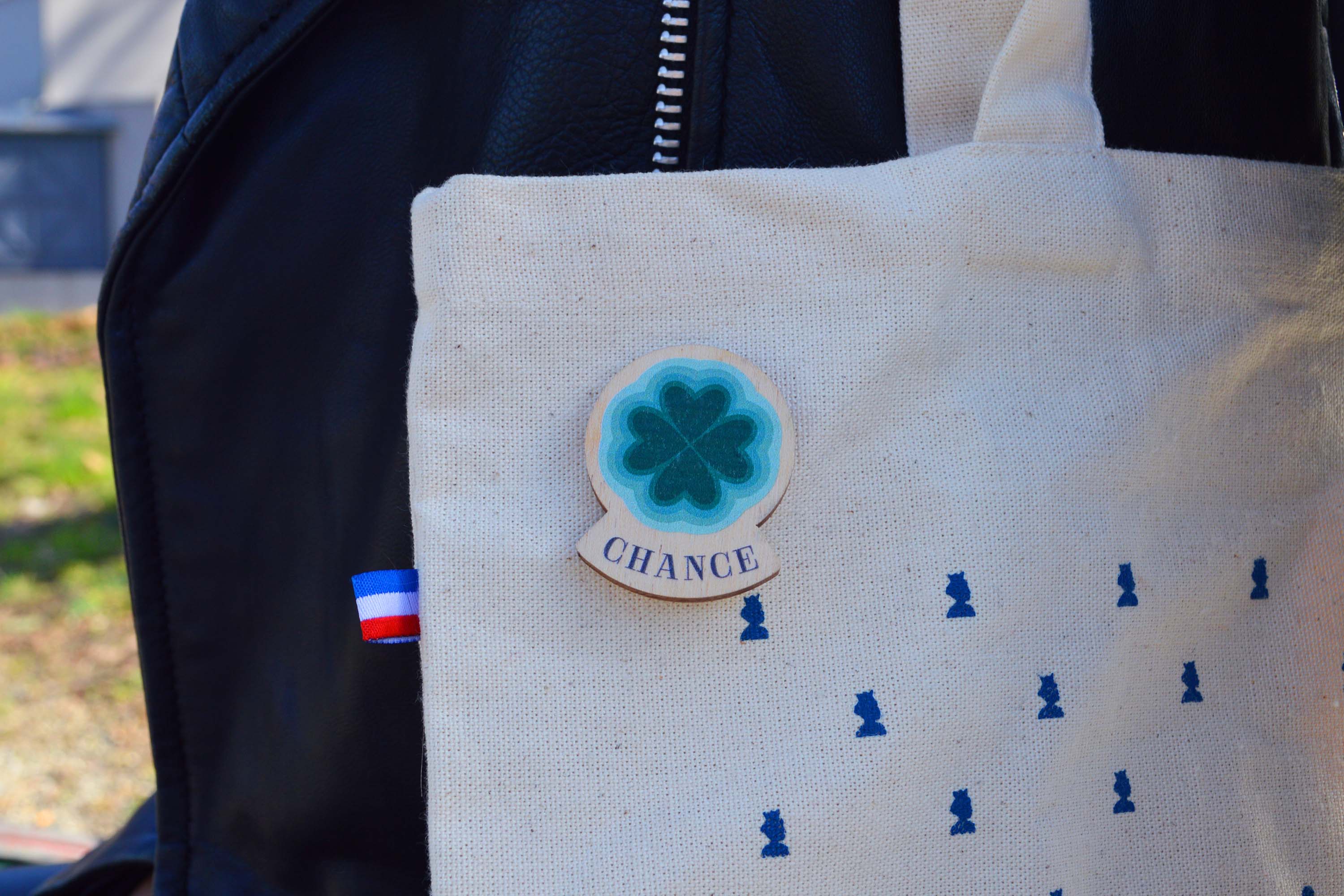 Broche magnétique État d'Esprit 10