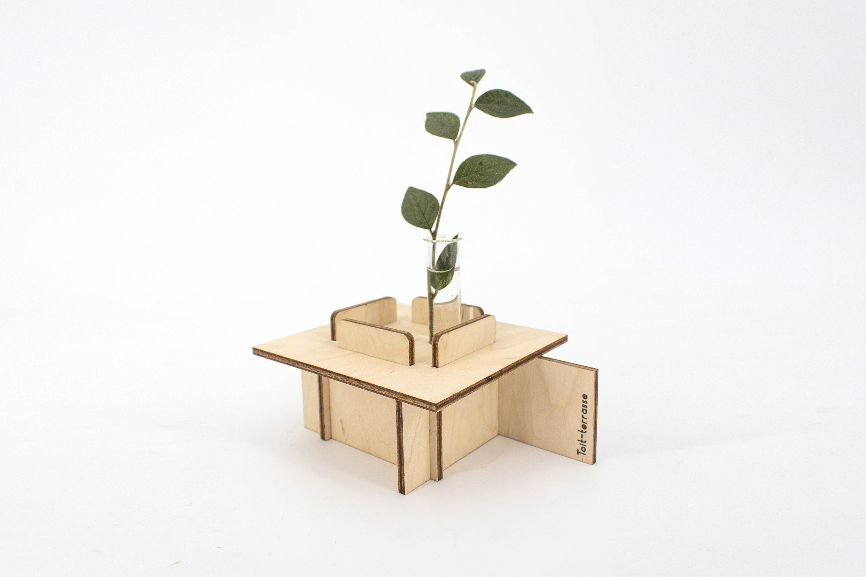 Vases COLLECTION ARCHITECTURE en bois certifié durable 14