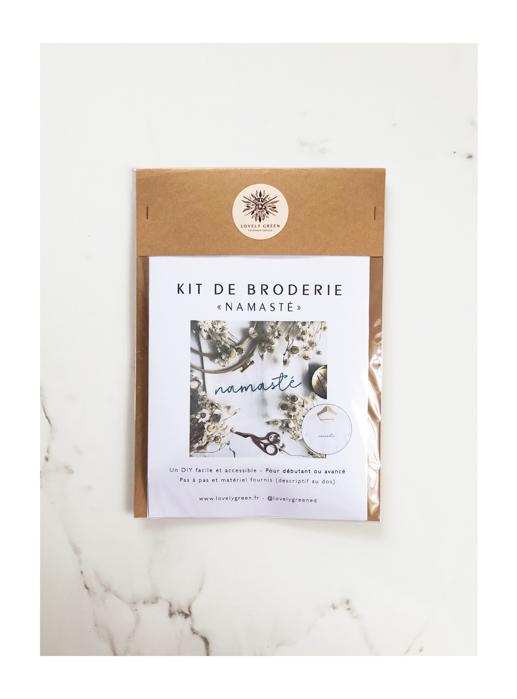 MIDI KIT DE BRODERIE - NAMASTÉ 2