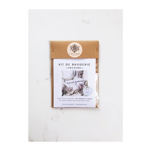 MINI KIT DE BRODERIE - AMAZONE