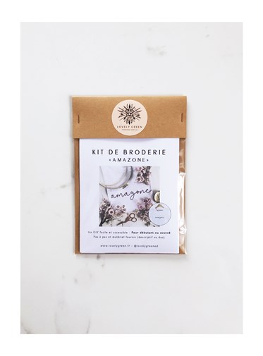 MINI KIT DE BRODERIE - AMAZONE