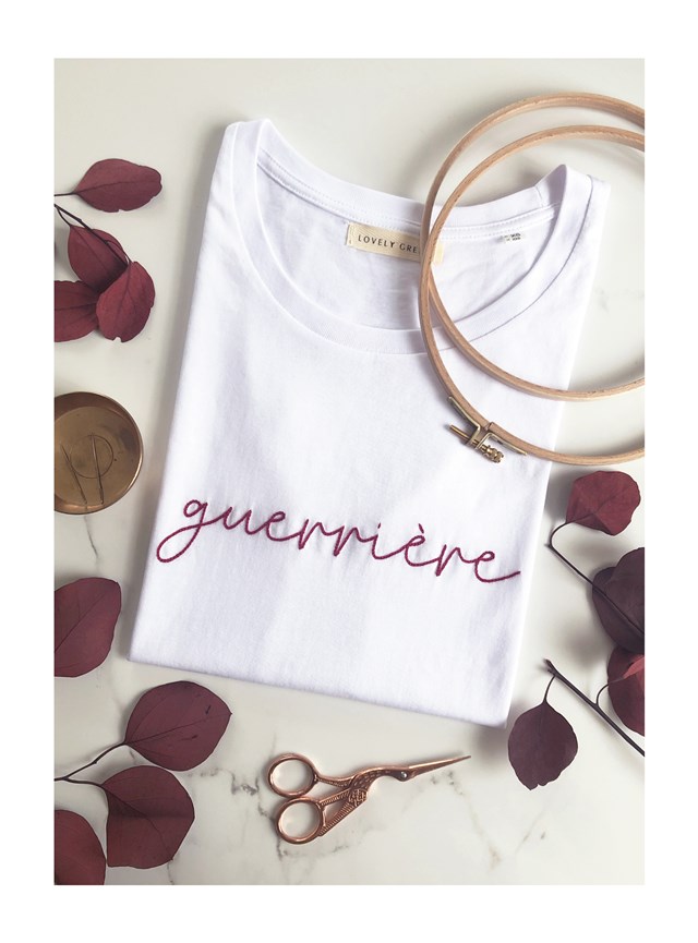 MINI KIT DE BRODERIE - GUERRIÈRE 4