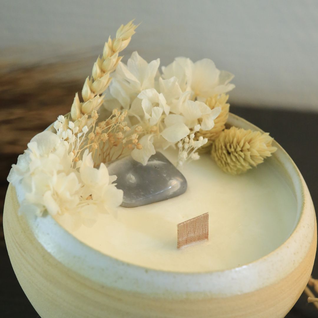 Bougie soin énergétique Rituel de Lune - lithothérapie Pierre de lune 4