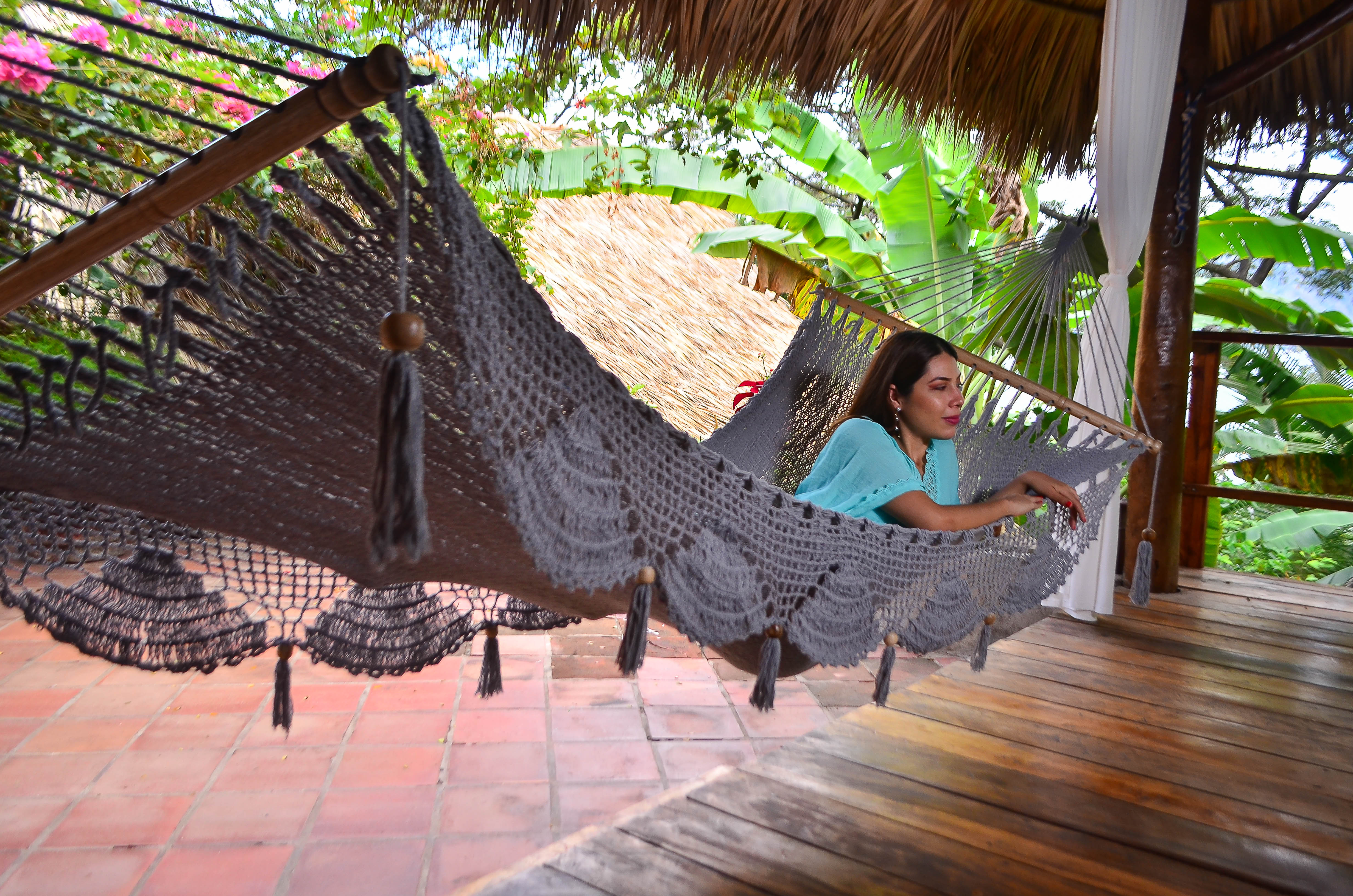 Hamac traditionnel gris en coton torsadé, poids max : 170kg