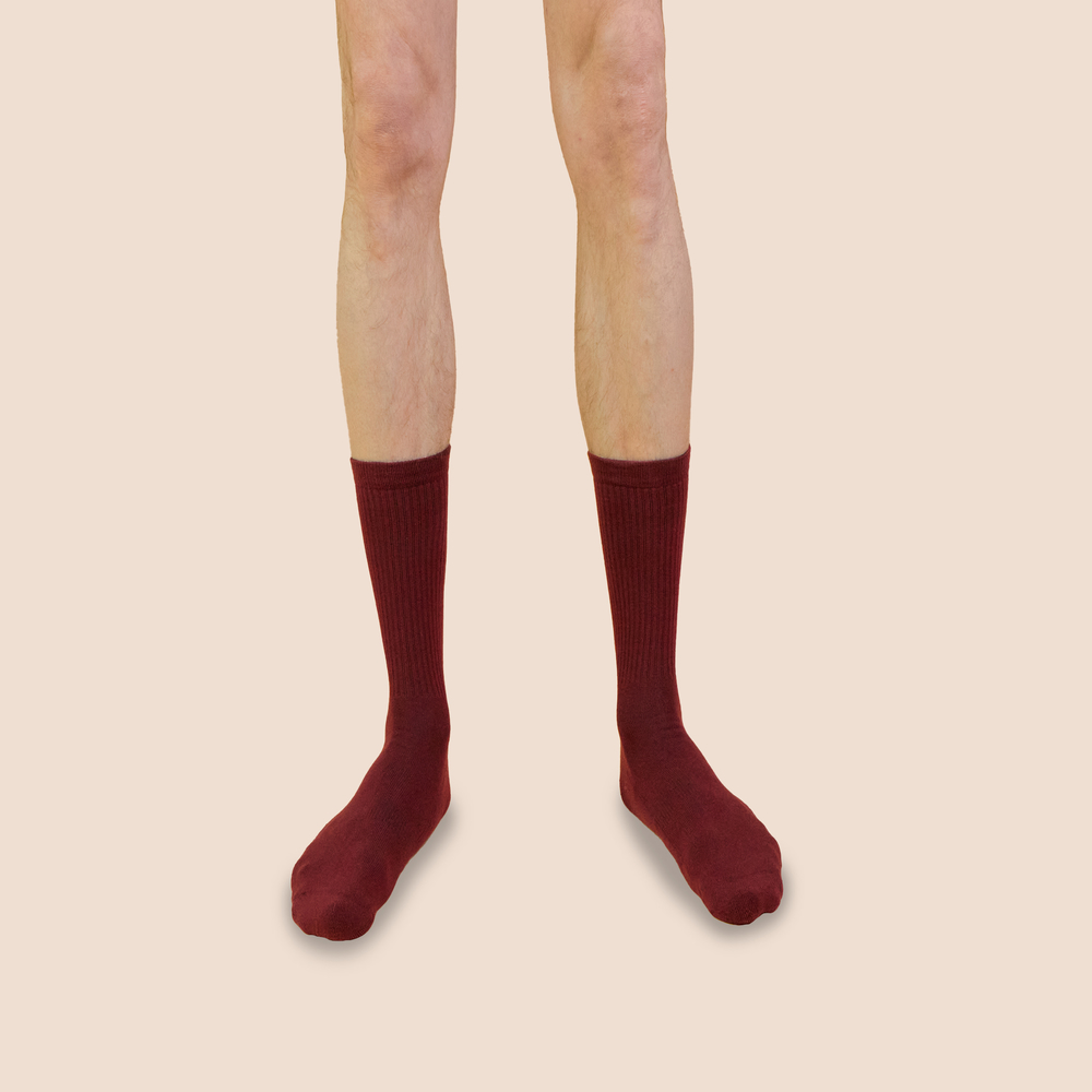 Chaussettes de tennis unies hautes en coton biologique pour hommes bordeaux