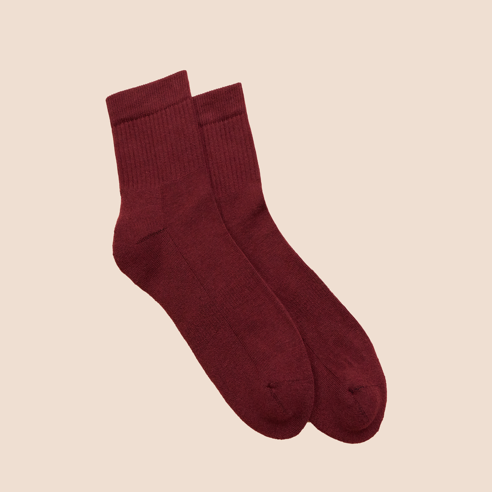 Chaussettes de tennis unies basses en coton biologique pour hommes bordeaux foncé