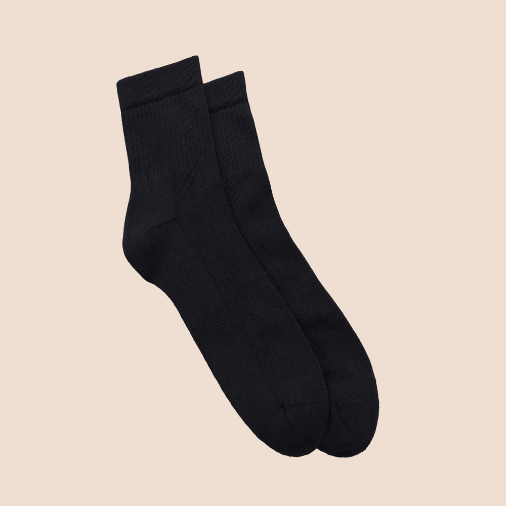 Chaussettes de tennis unies basses en coton biologique pour hommes noir