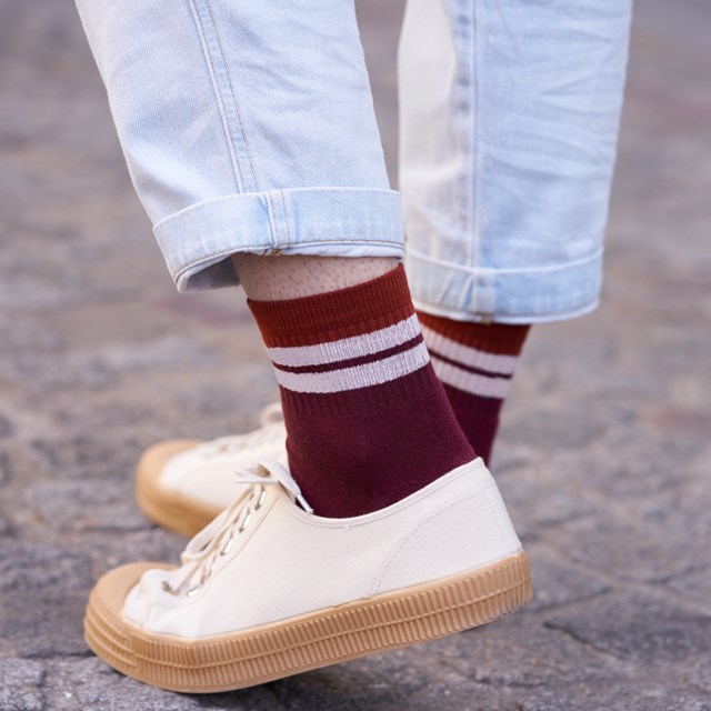 Chaussettes de tennis rétro basses en coton biologique pour hommes bordeaux - rouille