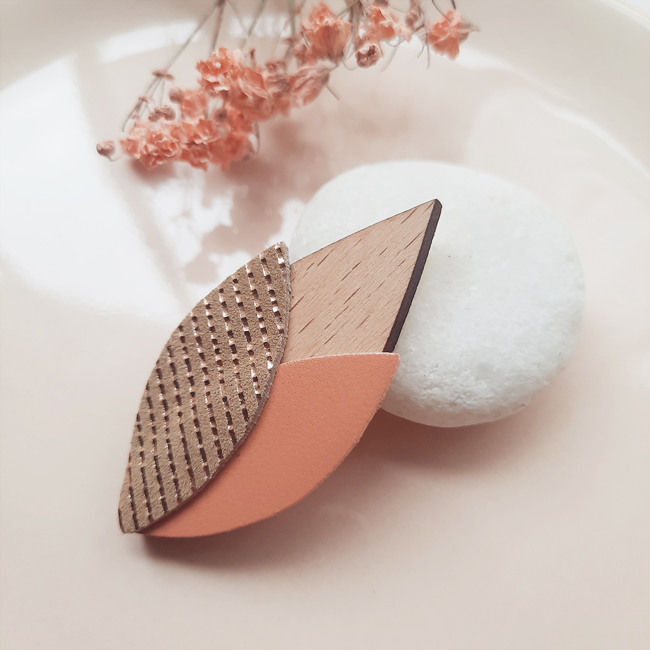 Broche en bois TULIPE Melon 2