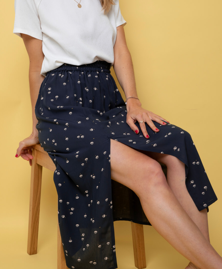 Jupe midi fendue imprimé bleu nuit  100% Viscose EcoVero