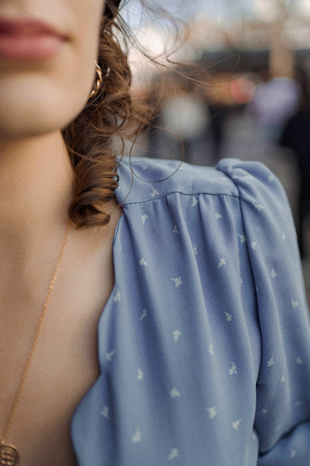 robe portefeuille bleu ciel robe col V robe midi cupro upcyclé made in France