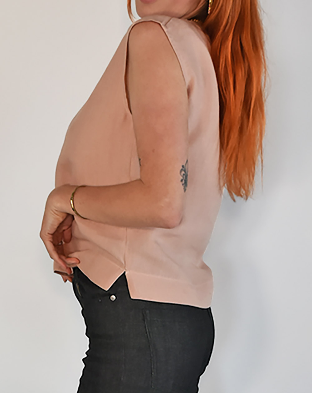 Top Zamélie de profil détail sur le produit Aatise