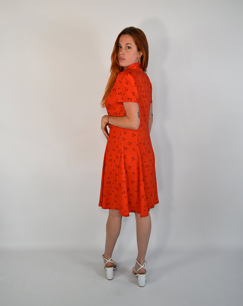 Robe ZIRNO 100% VISCOSE IMPRIMER ROUGE DE DOS
