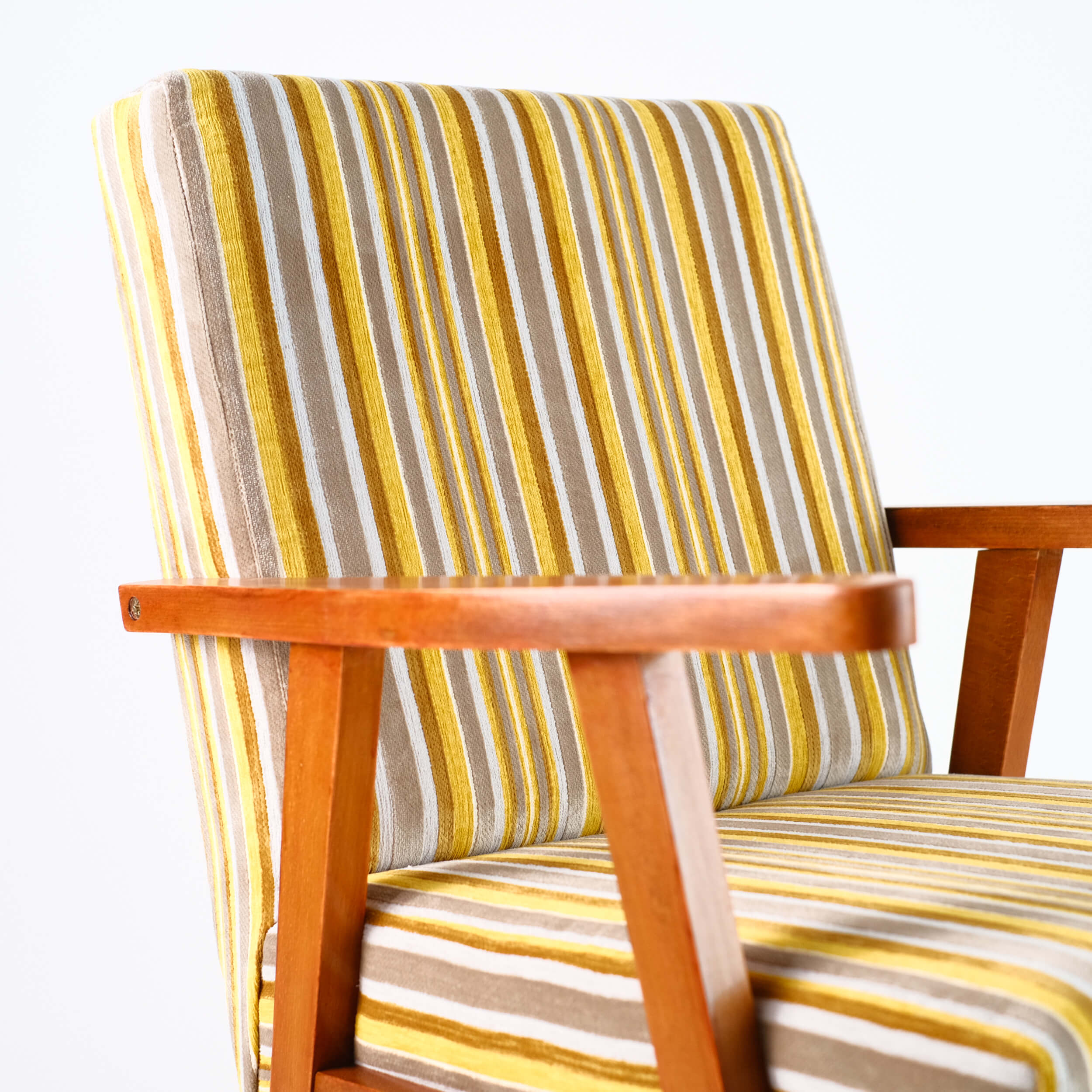 Fauteuil vintage restauré et retapissé - Rayures 3