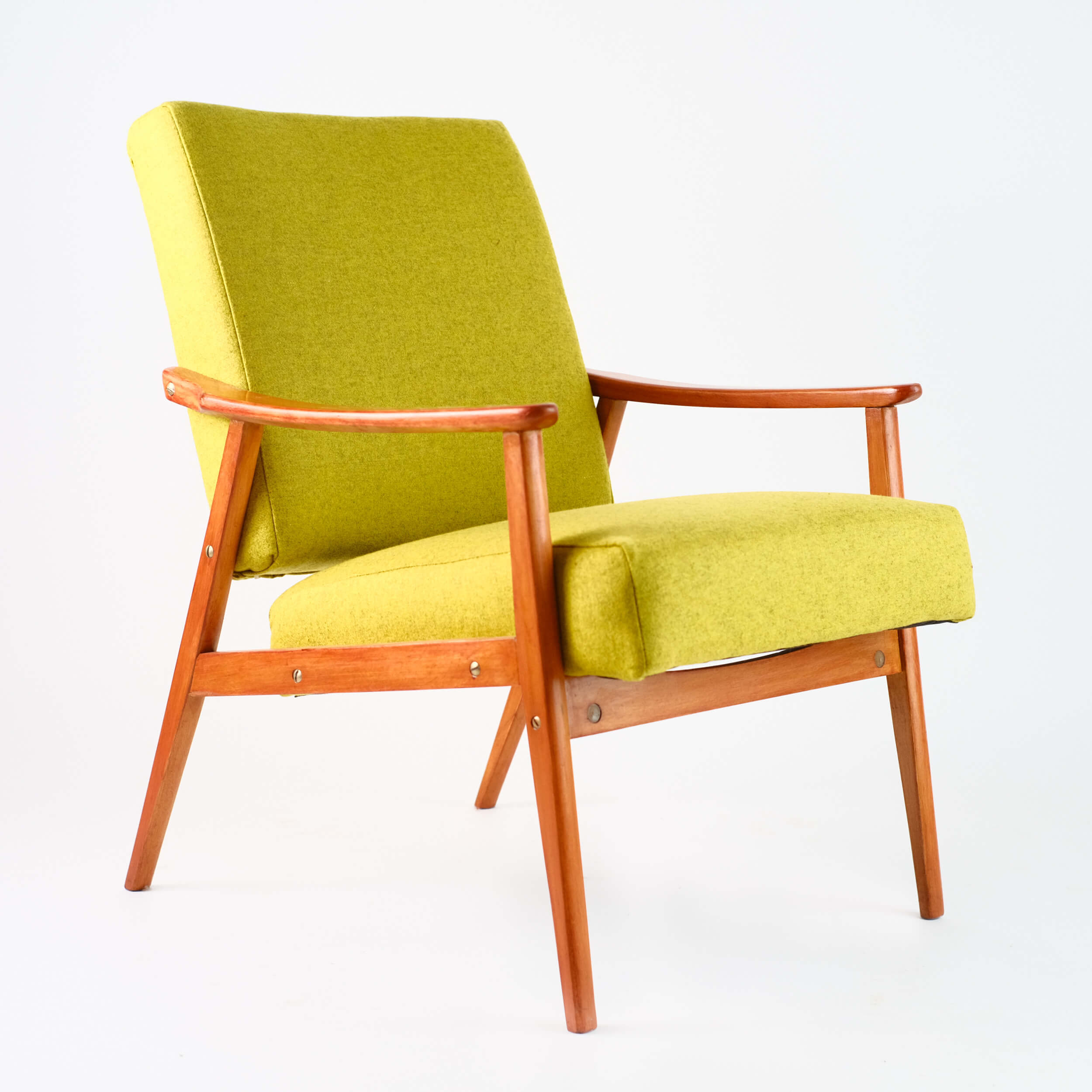 Fauteuil vintage restauré et retapissé - Jaune Vert 2