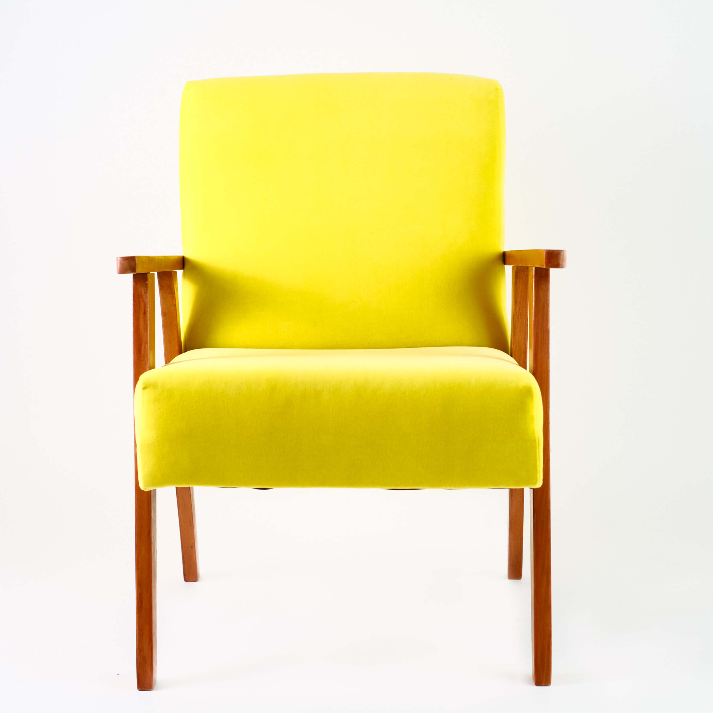 Fauteuil vintage restauré et retapissé - Jaune vif 4