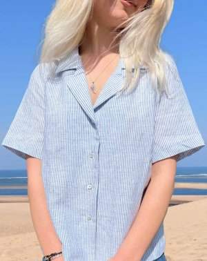 Chemisier à col cubain ZAVI 100% Ecovero imprimé rayé bleu et blanc