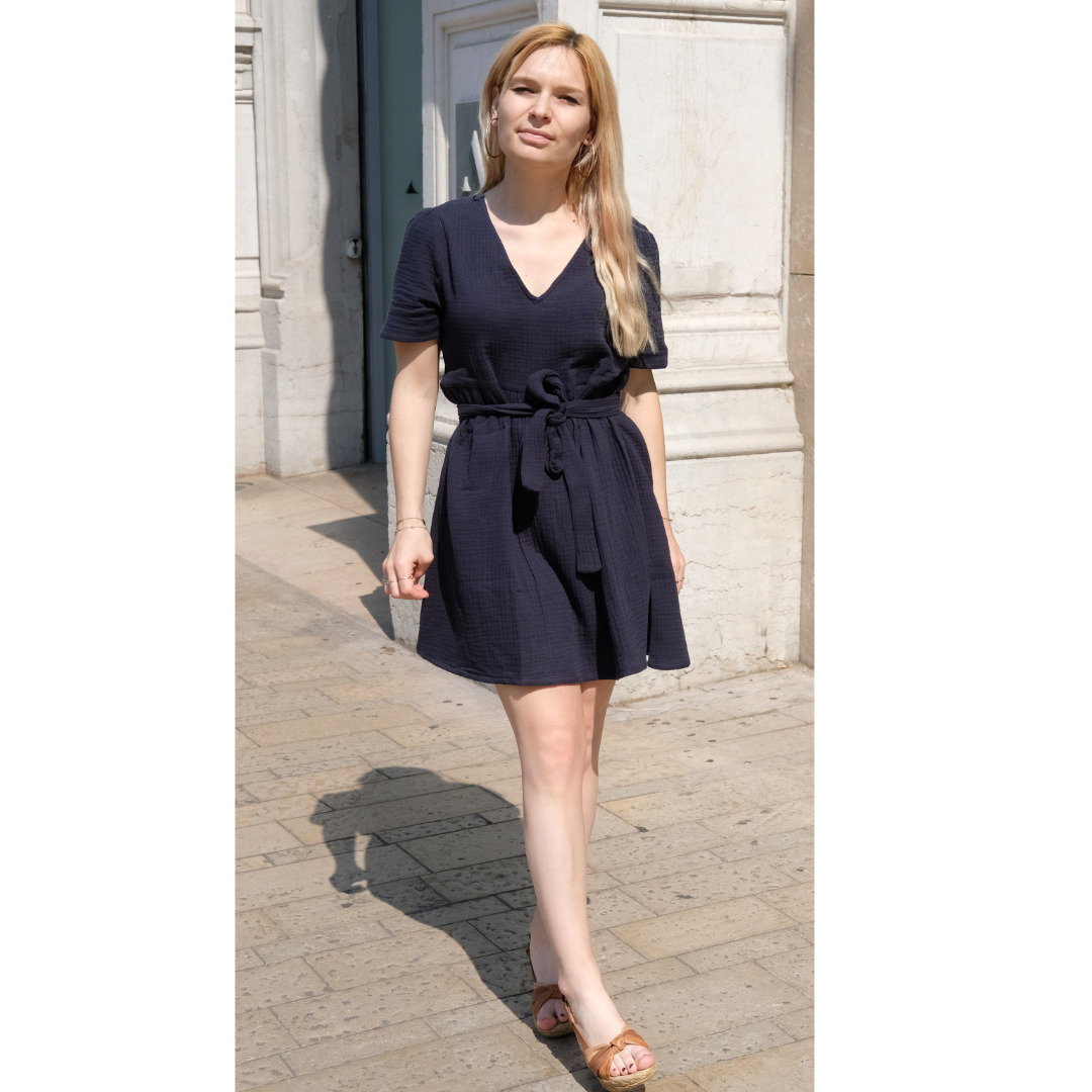 La robe toutes saisons en triple gaze de coton bio | Bleu nuit | Fabriquée en France 2