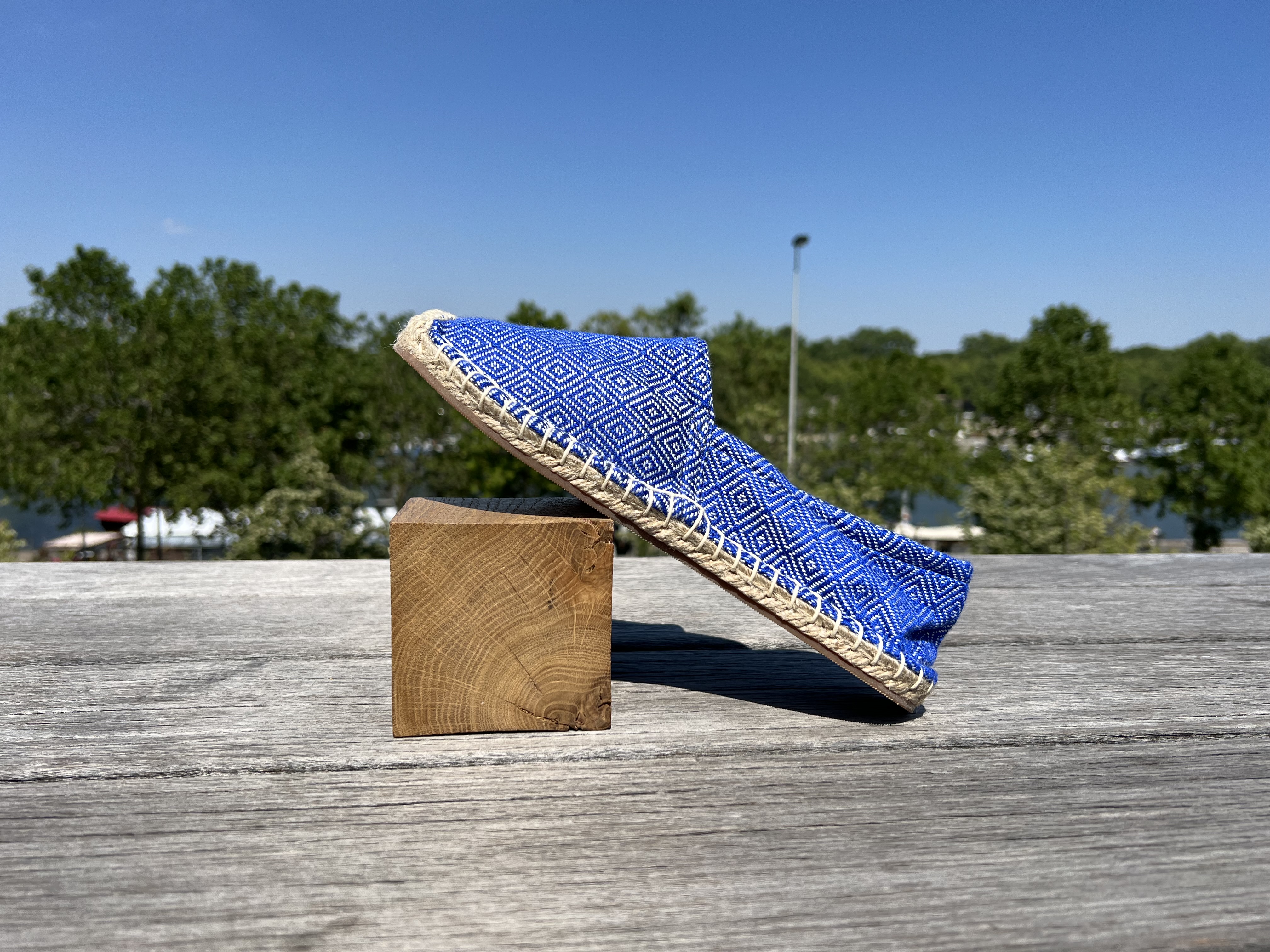 Les espadrilles Krama Heritage Diamond Bleu Roi 3