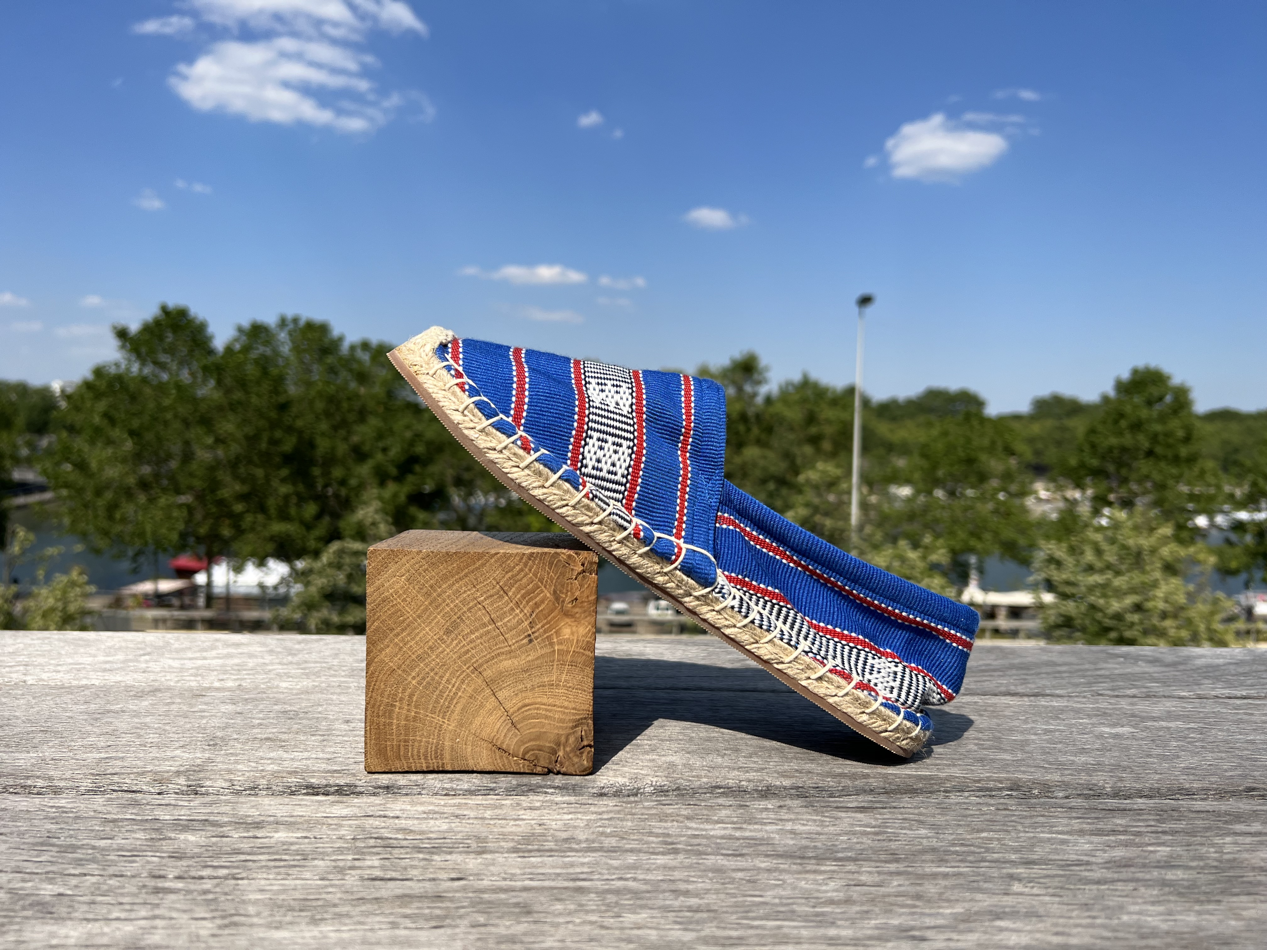 Les espadrilles Krama Heritage Ratanakiri Bleu Roi 3