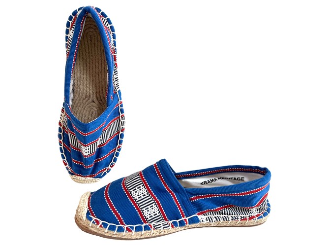 Les espadrilles Krama Heritage Ratanakiri Bleu Roi