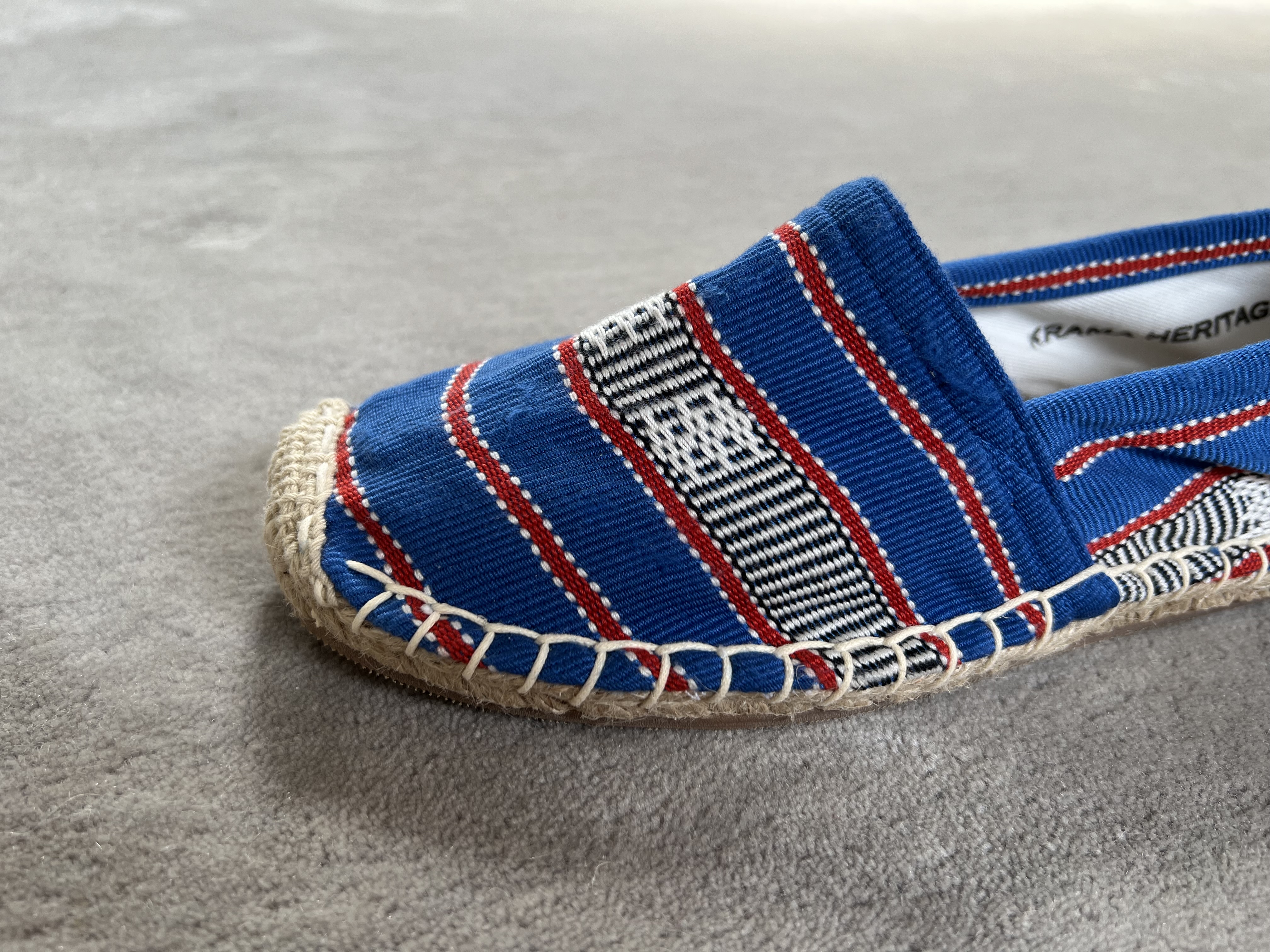 Les espadrilles Krama Heritage Ratanakiri Bleu Roi 5