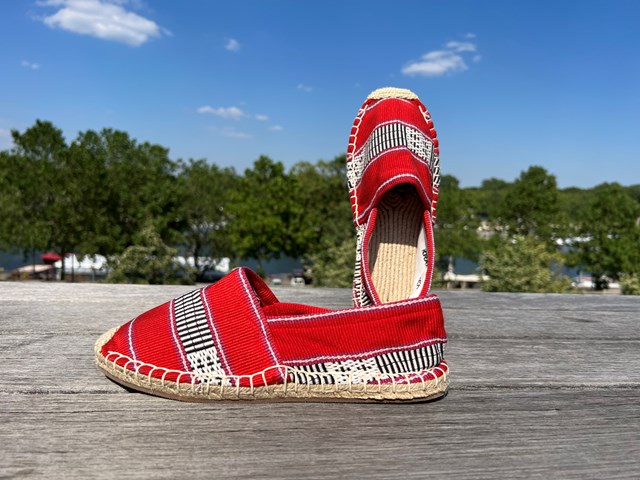 Les espadrilles Krama Heritage Ratanakiri Coquelicot 2
