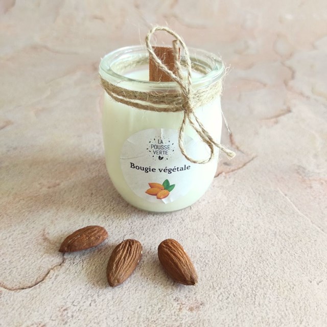 Bougie parfumée amande en cire végétale 3