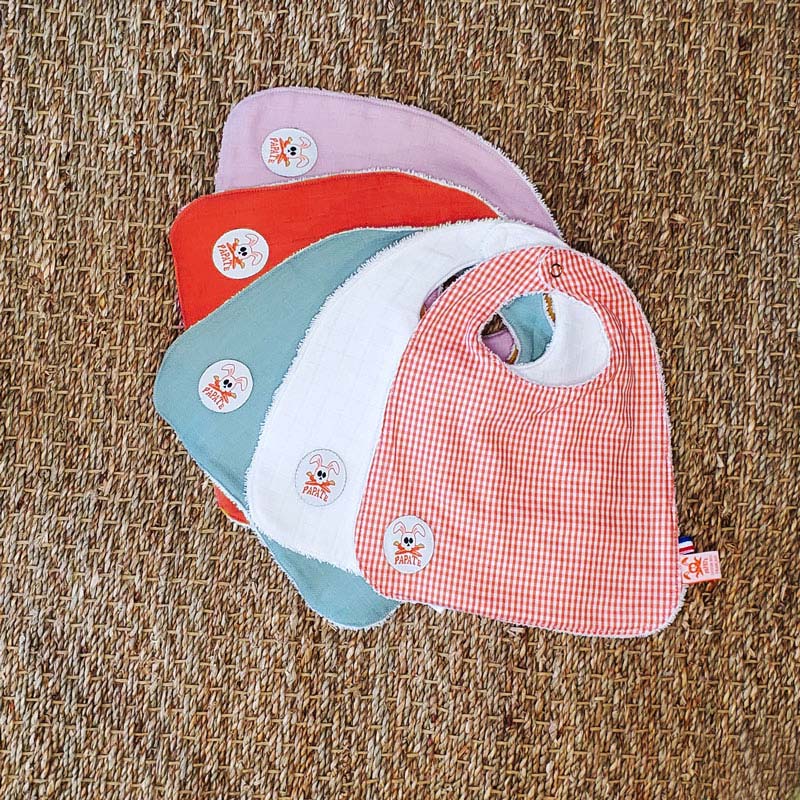 Bavoir en Coton Bio Fraise 7