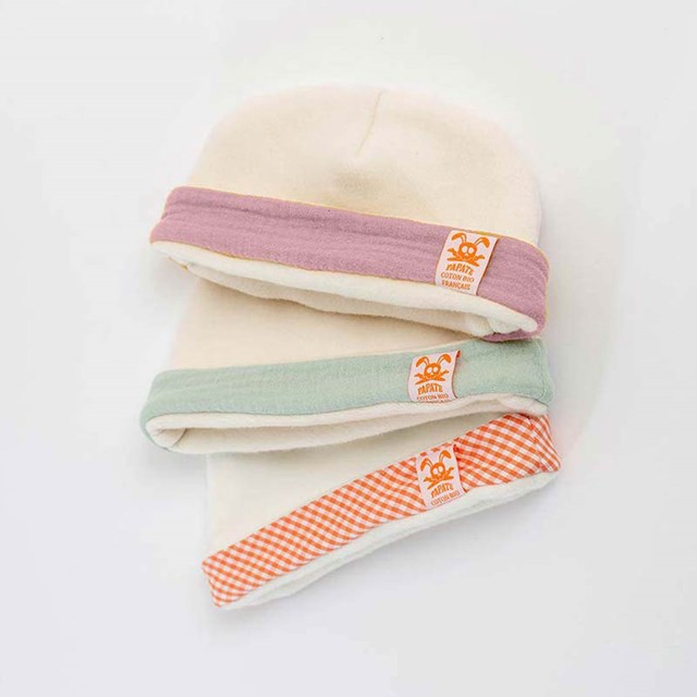 Bonnet de Naissance en Coton Bio Blanc et Rose 4