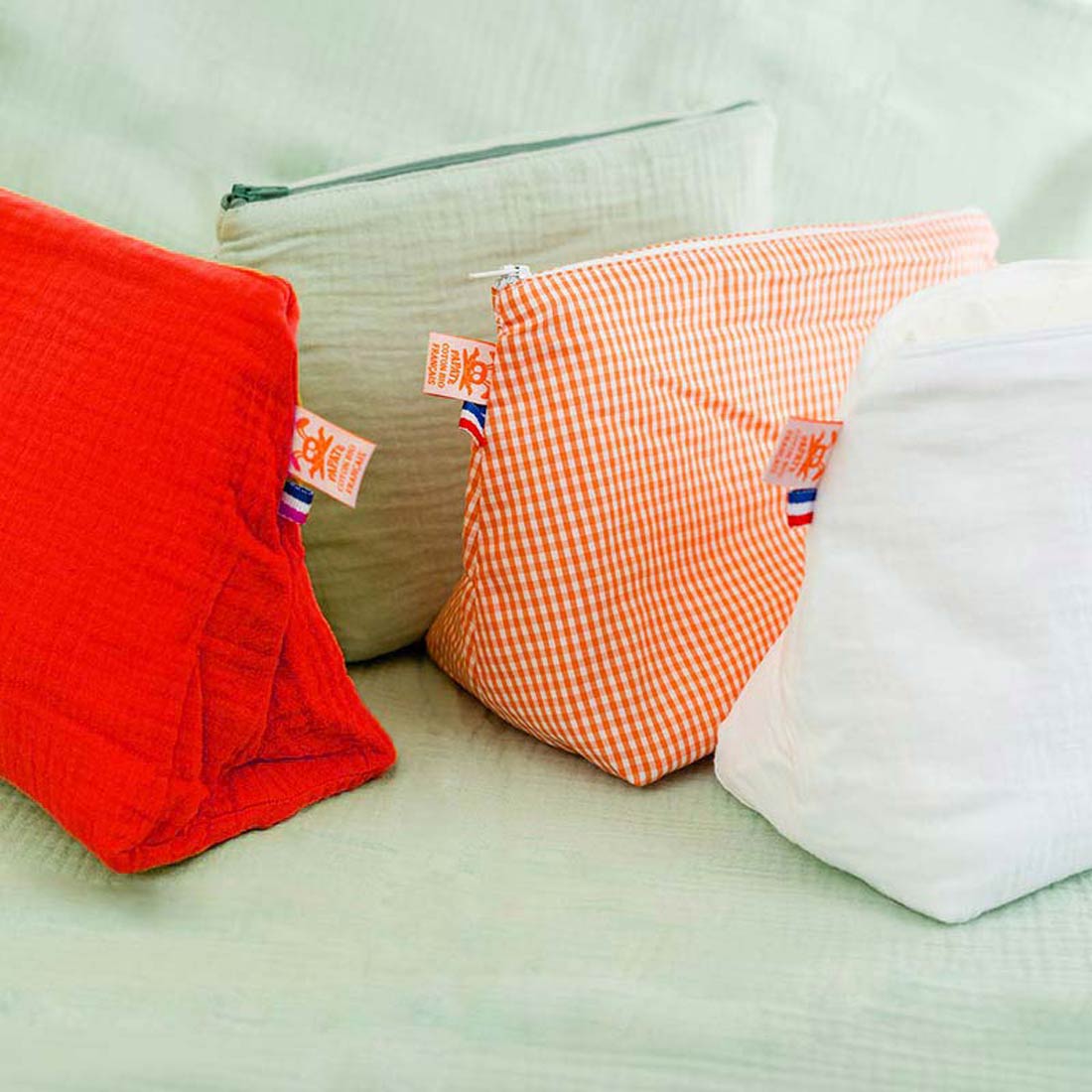 Trousse de Toilette en Coton Bio Fraise 6