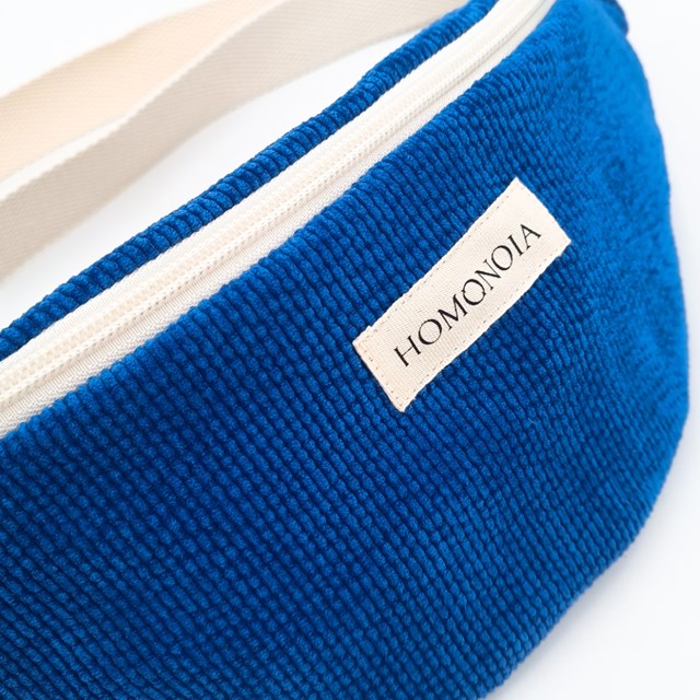Banane velours cotelé bleu royal 3