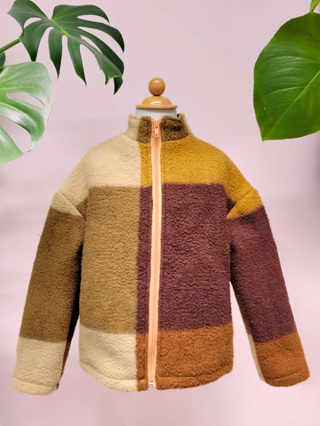 Veste_hobbit_upcycling_ethique_bebe_1