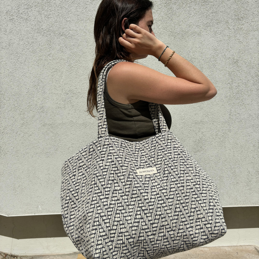 Sac cabas jacquard noir et blanc 3