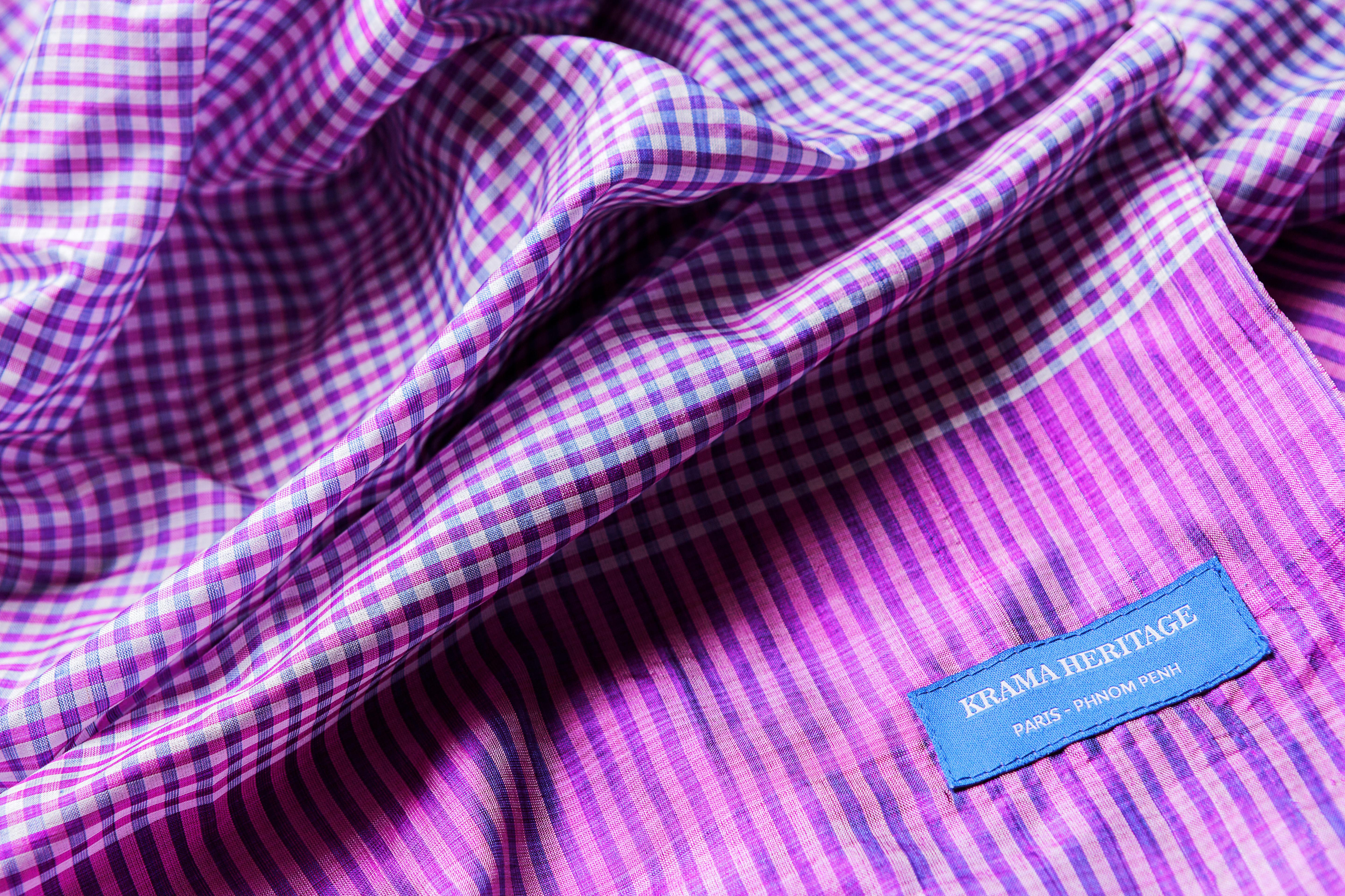 Le Krama en Soie Rose Rubis 2