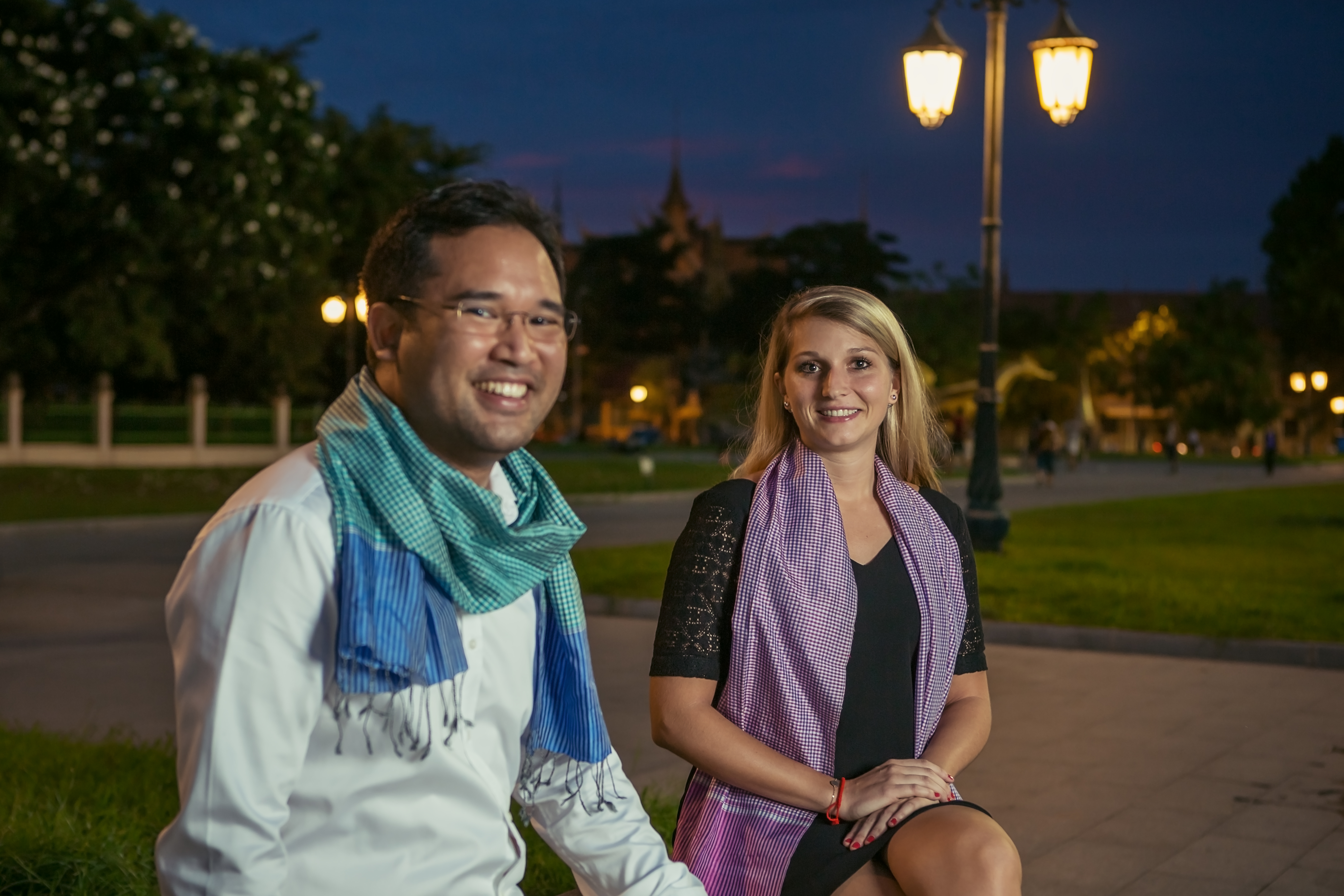 Le Krama en Soie Rose Rubis 6