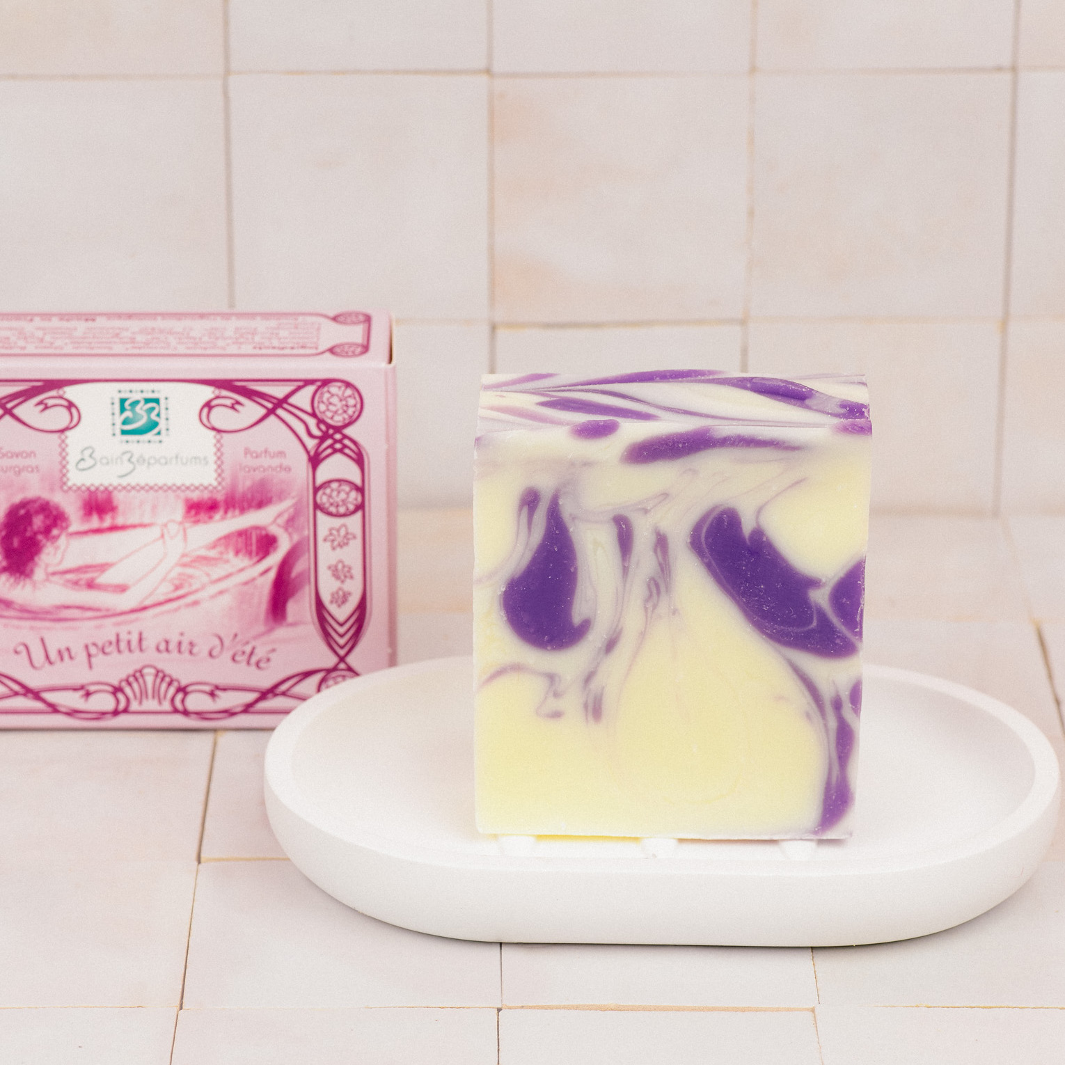 savon naturel surgras saponifié à froid au lavandin bainzeparfums