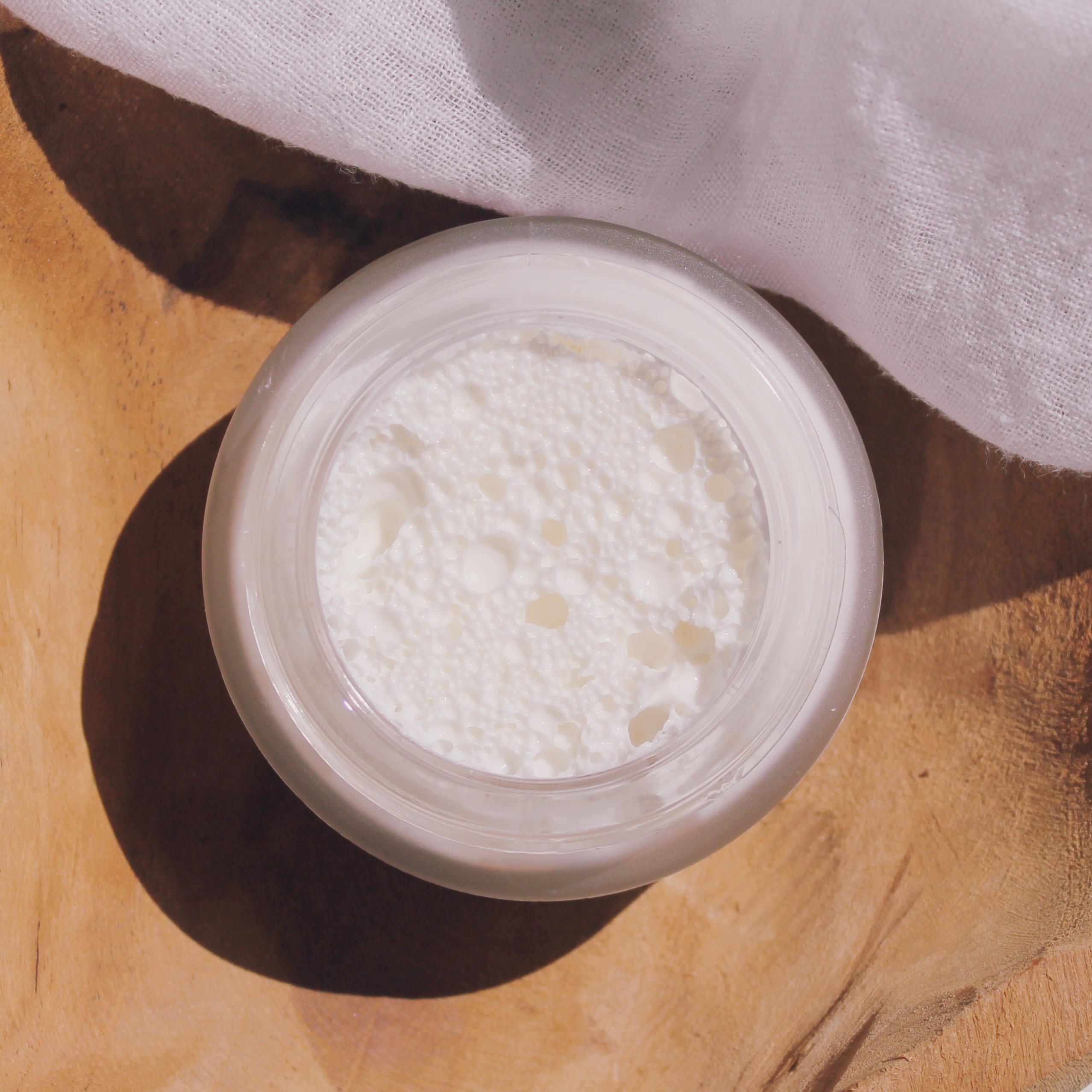 creme-perfectrice-bio-vegan-naturelle-pot-ouvert