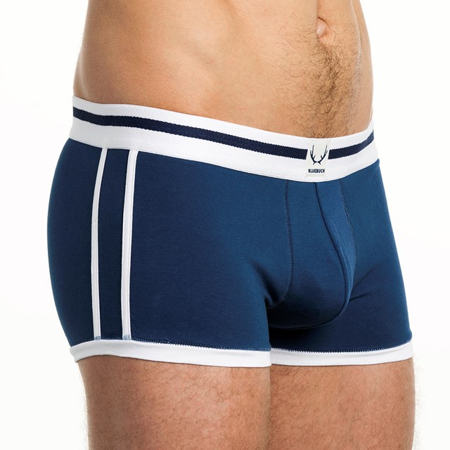 Shorty bleu marine bordures blanches 2