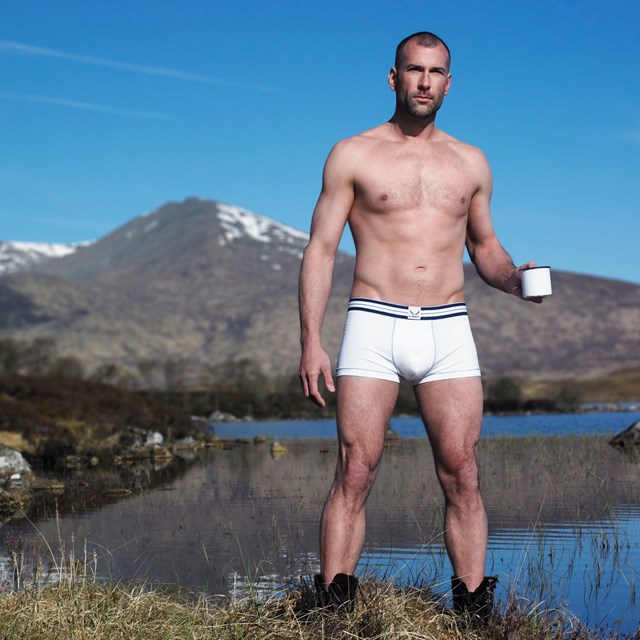 Shorty blanc - coutures blanches 3