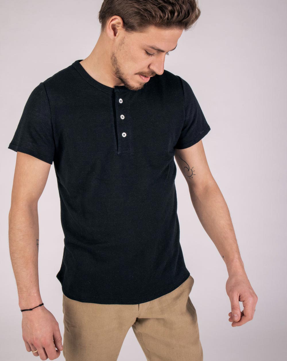 Polo Zorrie 100% lin noir - face