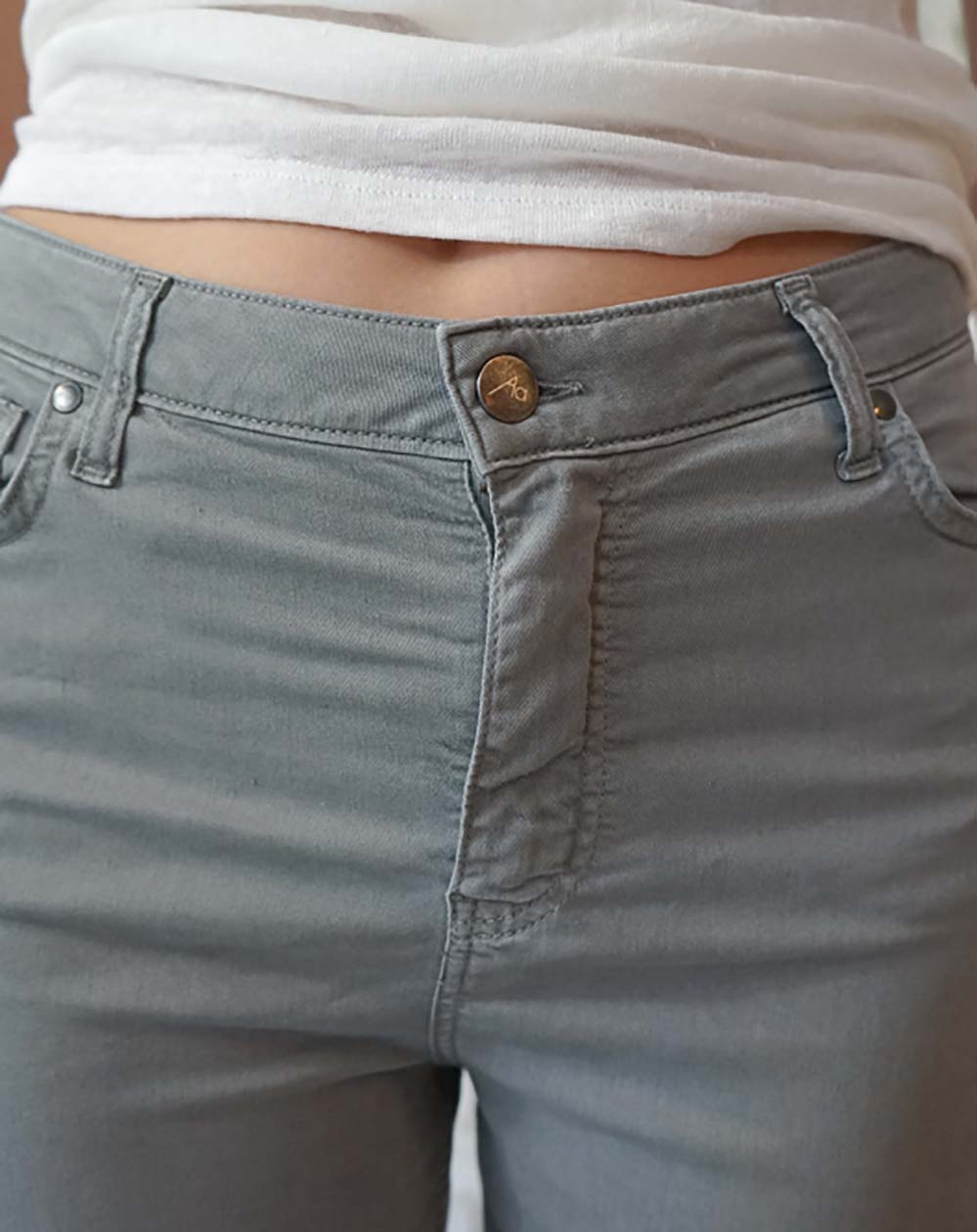 PANTALON 5 POCHES OLAZ GRIS, TENCEL ET COTON RECYCLÉ, COUPE DROITE 6