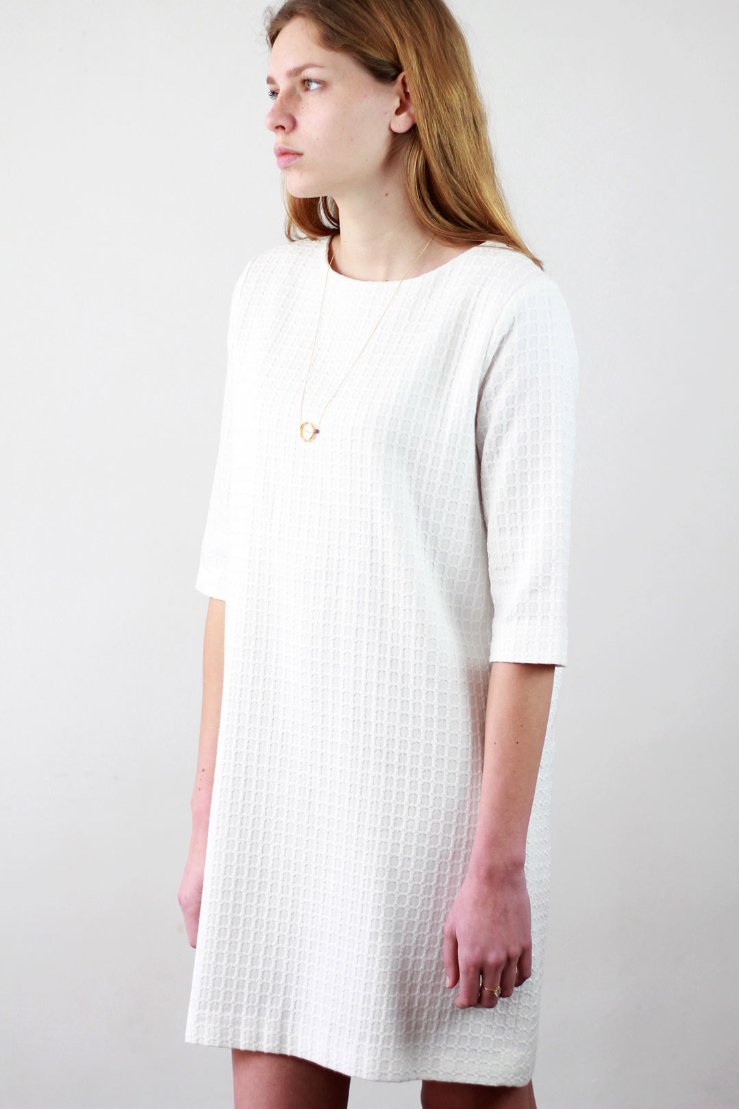 Robe droite et classique en coton blanc Carolyne 3