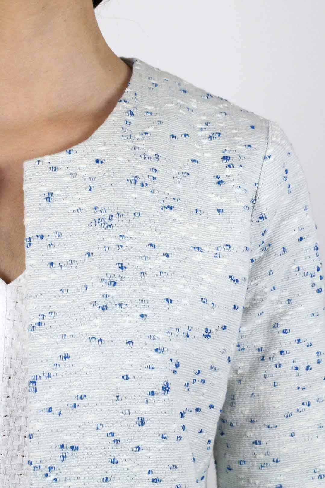 Veste Céline, chic et élégante, coupe droite en coton bleu et blanc 2