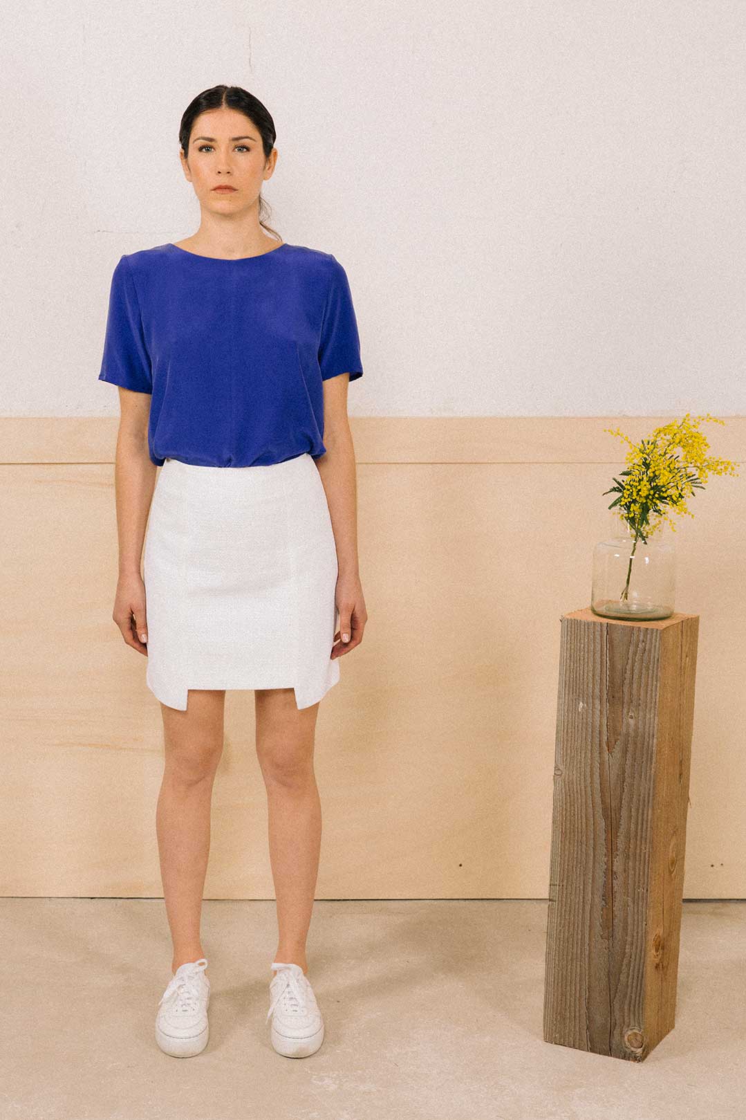 Top droit manches tshirt en soie lavée bleu roi - Aurélia  3